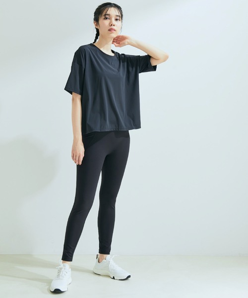 DESCENTE（デサント）の「【NERGY×DESCENTE】ビッグシルエットTシャツ（Tシャツ/カットソー・レディース・ライトグレー/ブラック・FREE）」の4枚目の写真