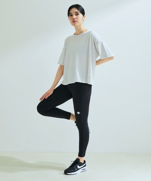 DESCENTE（デサント）の「【NERGY×DESCENTE】ビッグシルエットTシャツ（Tシャツ/カットソー・レディース・ライトグレー/ブラック・FREE）」の6枚目の写真