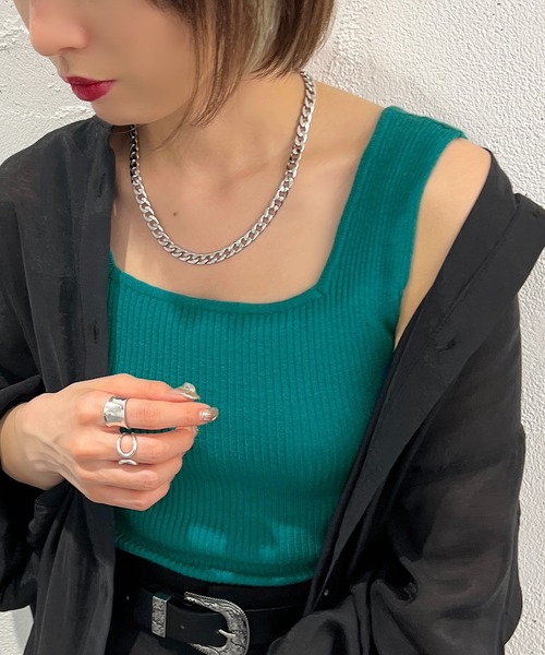 apres jour mignon(アプレジュールミニョン)の「ニットスクエアネックタンク【ZOZOTOWN限定アイテム】(タンクトップ・レディース・ブルー系その他/ピンク/ホワイト/ブラック・X-LARGE/フリー)」の4枚目の写真
