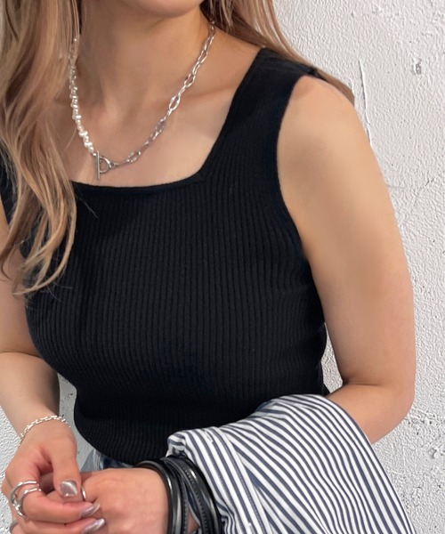 apres jour mignon(アプレジュールミニョン)の「ニットスクエアネックタンク【ZOZOTOWN限定アイテム】(タンクトップ・レディース・ブルー系その他/ピンク/ホワイト/ブラック・X-LARGE/フリー)」の11枚目の写真
