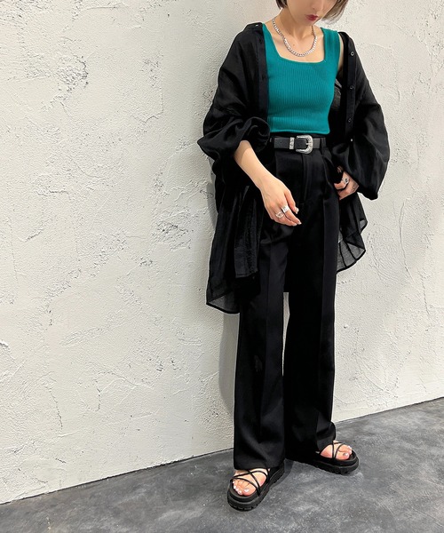 apres jour mignon(アプレジュールミニョン)の「ニットスクエアネックタンク【ZOZOTOWN限定アイテム】(タンクトップ・レディース・ブルー系その他/ピンク/ホワイト/ブラック・X-LARGE/フリー)」の13枚目の写真
