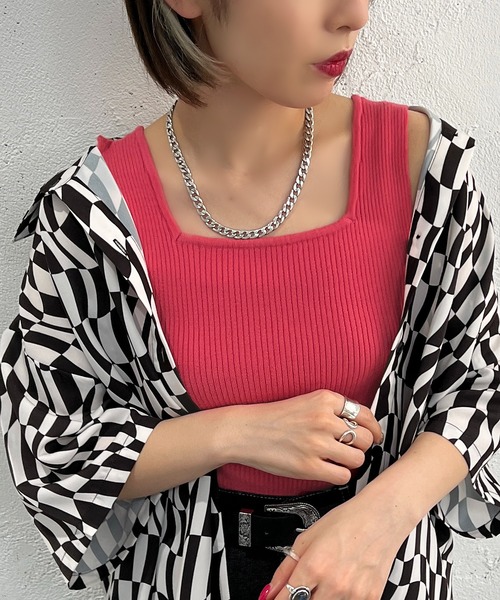 apres jour mignon(アプレジュールミニョン)の「ニットスクエアネックタンク【ZOZOTOWN限定アイテム】(タンクトップ・レディース・ブルー系その他/ピンク/ホワイト/ブラック・X-LARGE/フリー)」の18枚目の写真