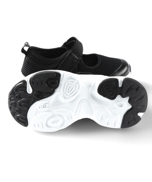 BRANSHES(ブランシェス)の「メッシュシューズ(スニーカー・キッズ・ブラック/ラベンダー・15.0cm/16.0cm/17.0cm/18.0cm/19.0cm/20.0cm/21.0cm)」の4枚目の写真