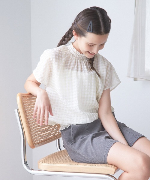 GLOBAL WORK(グローバルワーク)の「シアーギンガムブラウス/AND YUA ANY/281236(シャツ/ブラウス・キッズ・ブラック/オフホワイト/ライトブルー・150cm/160cm)」の14枚目の写真