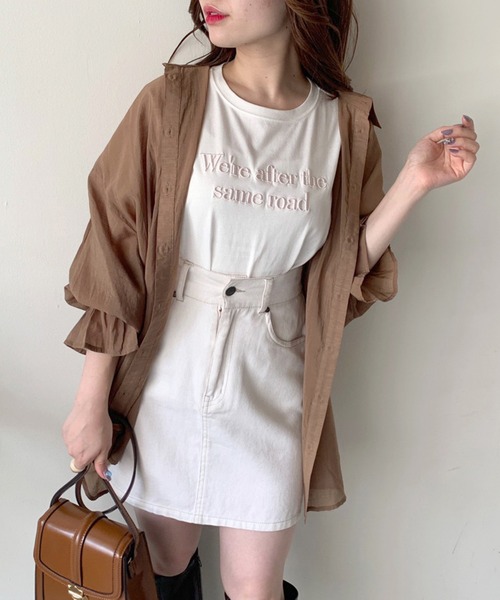 OLIVE des OLIVE(オリーブデオリーブ)の「ロゴ刺繍Tシャツ(Tシャツ/カットソー・レディース・ネイビー/オフホワイト/オレンジ/ラベンダー・FREE)」の12枚目の写真