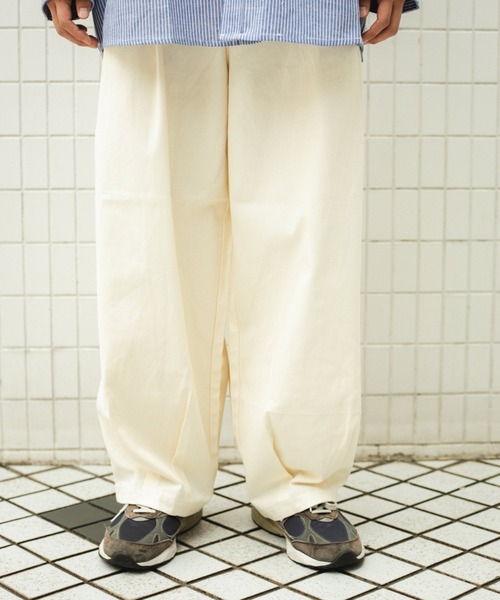 BROKEN BASE(ブロークンベース)の「ツイルバルーンパンツ(カーゴパンツ・メンズ・キナリ/ブラウン/ブラック・LARGE/MEDIUM)」の21枚目の写真