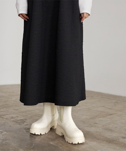 titivate（ティティベイト）の「サイドゴアショートブーツ（ブーツ・レディース・オフホワイト/ブラック・L/S/M）」の16枚目の写真