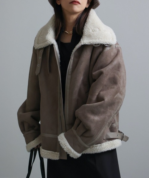 ap retro(アプレトロ)の「2022/AW ヴィンテージフェイクムートンボンバージャケット(ムートンコート・レディース・ブラック/グレイッシュベージュ・FREE)」の11枚目の写真