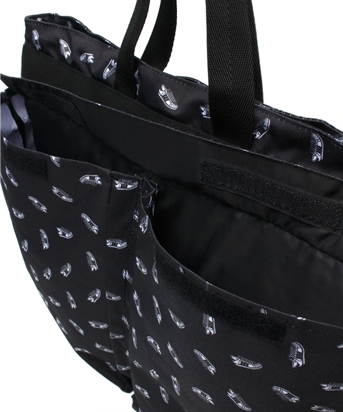 adidas（アディダス）の「ユニセックス アディダス スーパースター柄