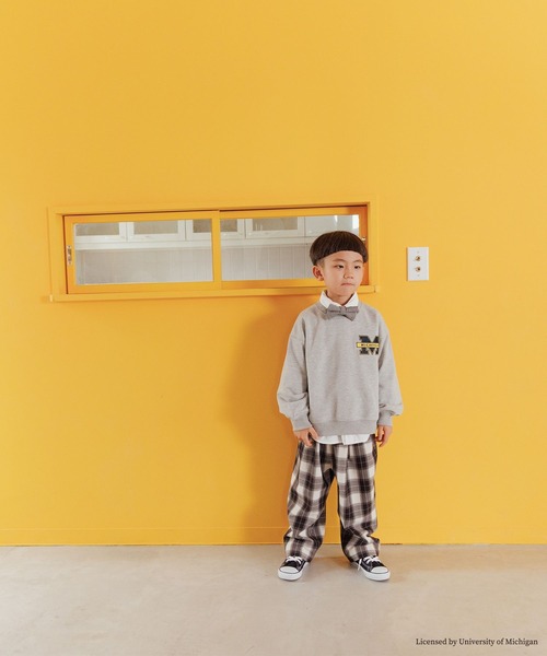 LOWRYS FARM(ローリーズファーム)の「カレッジウラケ 162718(スウェット・キッズ・バーガンディー/グレー/ネイビー/オフホワイト・110cm/130cm/120cm/150cm/140cm)」の9枚目の写真