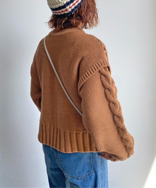 CPCM（シーピーシーエム）の「サイドボタンケーブルニットプルオーバー（ニット/セーター・レディース・アイボリー/ブラック/グリーン/キャメル・FREE）」の12枚目の写真