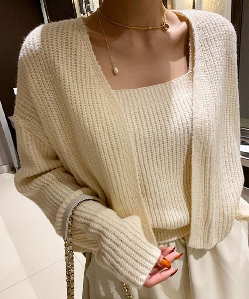 NANING9(ナンニング)の「NANING9 リブニットカーディガン&ノースリーブセット(カーディガン/ボレロ・レディース・スカイブルー/ブラック/ピンク/クリーム・FREE)」の3枚目の写真