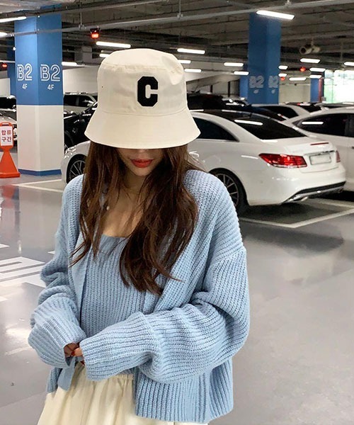 NANING9(ナンニング)の「NANING9 リブニットカーディガン&ノースリーブセット(カーディガン/ボレロ・レディース・スカイブルー/ブラック/ピンク/クリーム・FREE)」の4枚目の写真