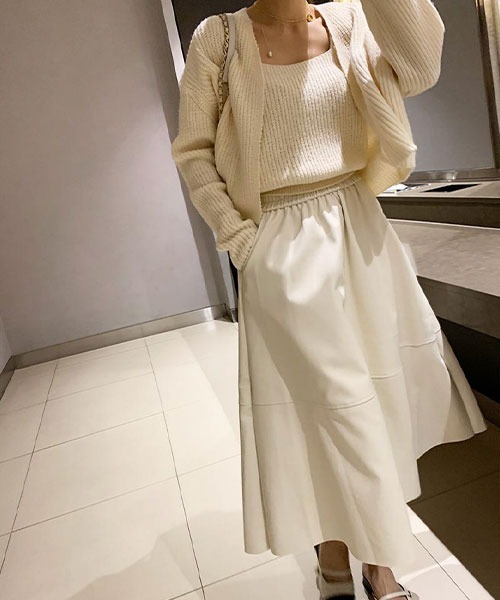 NANING9(ナンニング)の「NANING9 リブニットカーディガン&ノースリーブセット(カーディガン/ボレロ・レディース・スカイブルー/ブラック/ピンク/クリーム・FREE)」の11枚目の写真