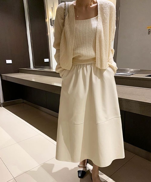 NANING9(ナンニング)の「NANING9 リブニットカーディガン&ノースリーブセット(カーディガン/ボレロ・レディース・スカイブルー/ブラック/ピンク/クリーム・FREE)」の10枚目の写真