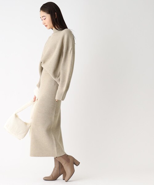 OPAQUE.CLIP（オペークドットクリップ）の「◆【COFIL／コフィル】ミドルゲージ ナローニットスカート（スカート・レディース・ベージュ/パープル系4/ブルー/オレンジ/レモンイエロー/黄緑系8/オフホワイト/ブラック系7・36/40/38）」の17枚目の写真