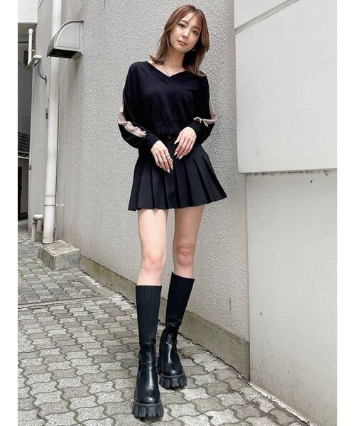 GYDA（ジェイダ）の「スリーブライン Vネックショートニットトップス（ニット/セーター・レディース・ブラック/グレー/オフホワイト/ピンク・FREE）」の21枚目の写真