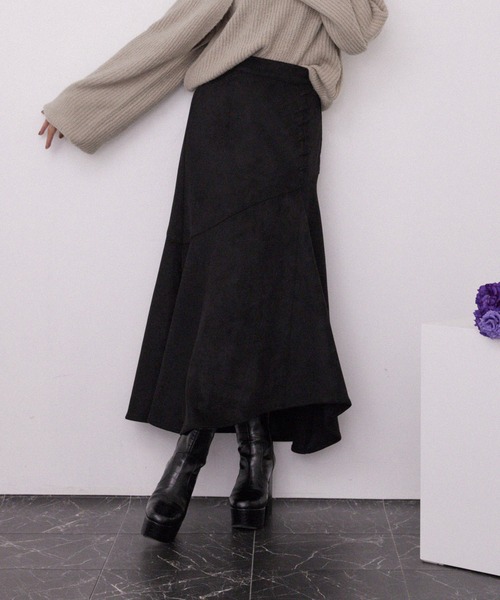 ANDGEEBEE（アンジービー）の「フェイクスウェードスカート（スカート・レディース・ブラック/アイボリー・MEDIUM）」の7枚目の写真