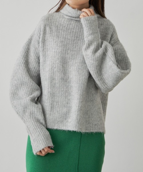 CLEARIMPRESSION （クリアインプレッション）の「ランタンスリーブニットプルオーバー（ニット/セーター・レディース・アイボリー/パープル/グレー・FREE）」の2枚目の写真