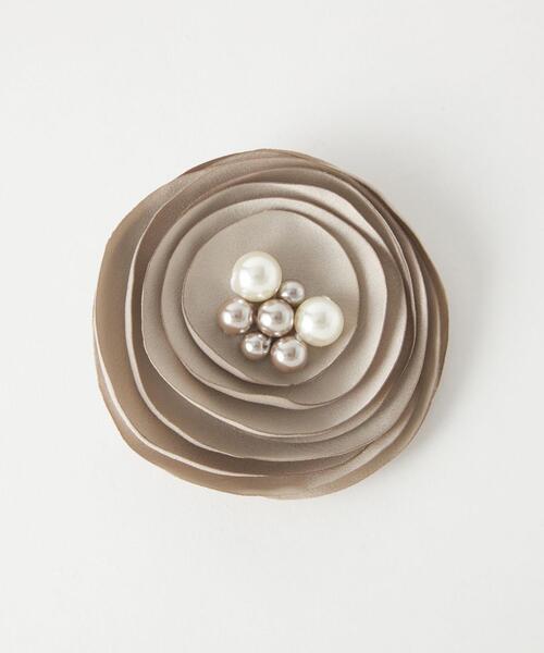 green label relaxing（グリーンレーベルリラクシング）の「フラットフラワー コサージュ（ブローチ/コサージュ・レディース・ライトグレー/ブラック/ナチュラル/オフホワイト/ダークグレー・FREE）」の16枚目の写真