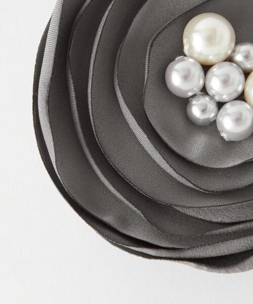 green label relaxing（グリーンレーベルリラクシング）の「フラットフラワー コサージュ（ブローチ/コサージュ・レディース・ライトグレー/ブラック/ナチュラル/オフホワイト/ダークグレー・FREE）」の21枚目の写真