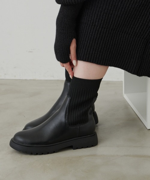 Aunt Marie's(アントマリーズ)の「ソックスブーツ / リブニットソックスブーツ(ブーツ・レディース・ブラック・SMALL/MEDIUM/LARGE/X-LARGE)」の5枚目の写真