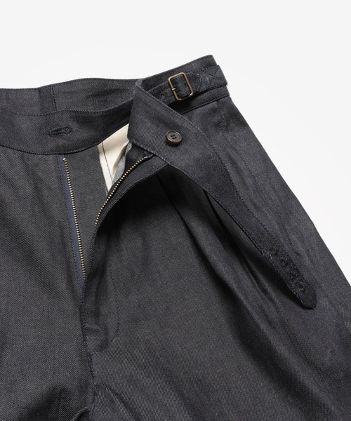 MR.OLIVE(ミスターオリーブ)の「【セットアップ対応】8oz ライトヴィンテージ デニム / グルカパンツ(タックワイドパンツ)(デニムパンツ・メンズ・ナチュラル/インディゴブルー・SMALL/MEDIUM/LARGE)」の6枚目の写真