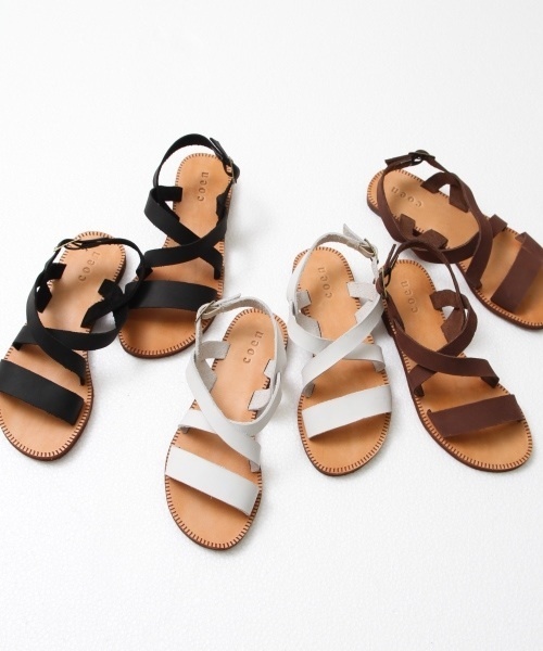coen（コーエン）の「リアルレザーサンダル（サンダル・レディース・ホワイト/ブラック/ブラウン・LARGE/MEDIUM）」の2枚目の写真