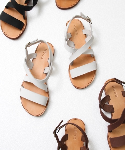 coen（コーエン）の「リアルレザーサンダル（サンダル・レディース・ホワイト/ブラック/ブラウン・LARGE/MEDIUM）」の4枚目の写真