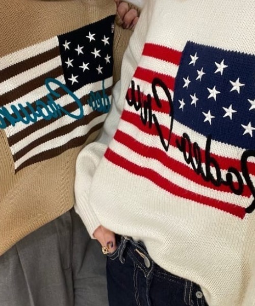 RODEO CROWNS WIDE BOWL（ロデオクラウンズワイドボウル）の「USフラッグロゴニットトップス（ニット/セーター・レディース・ブラック/ブルー/オフホワイト/ベージュ・FREE）」の18枚目の写真