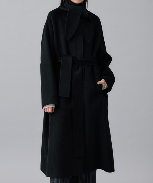 FEMMENT（ファモン）の「【FEMMENT/(ファモン)】ウールカシミヤシルクリバーロングコート（その他アウター・レディース・オフホワイト/ブラウン/ブラック・1/3）」の3枚目の写真