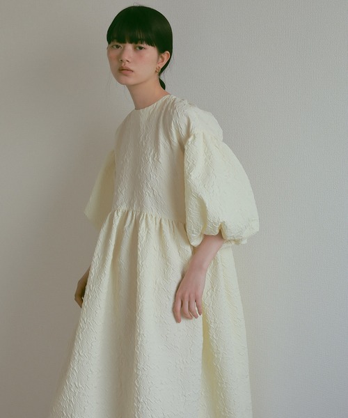 【EFOLE】バックオープンワンピース