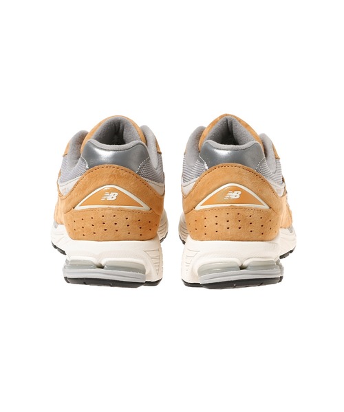 NEW BALANCE(ニューバランス)の「new balance M2002RHM(スニーカー・メンズ・ライトブラウン・27cm/26cm/26.5cm/27.5cm/28cm/28.5cm)」の4枚目の写真