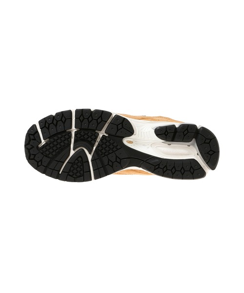 NEW BALANCE(ニューバランス)の「new balance M2002RHM(スニーカー・メンズ・ライトブラウン・27cm/26cm/26.5cm/27.5cm/28cm/28.5cm)」の6枚目の写真