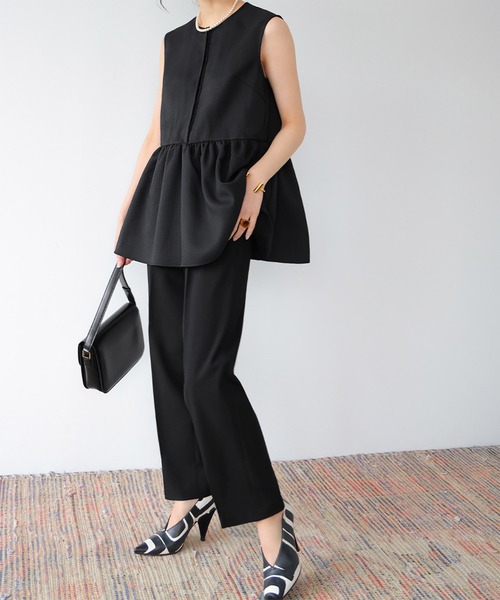 ELFRANK（エルフランク）の「ノースリーブペプラムジャガードブラウス（シャツ/ブラウス・レディース・ブラック/オフホワイト/カーキ/グリーン・FREE）」の7枚目の写真