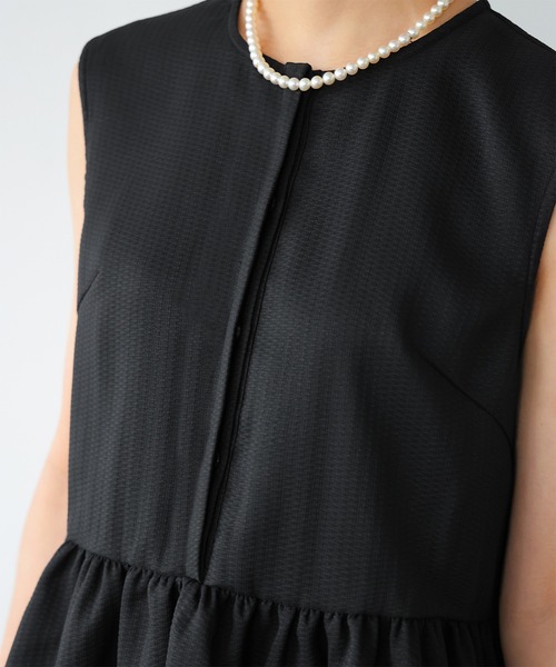 ELFRANK（エルフランク）の「ノースリーブペプラムジャガードブラウス（シャツ/ブラウス・レディース・ブラック/オフホワイト/カーキ/グリーン・FREE）」の20枚目の写真