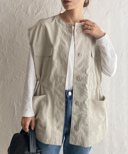 She's Closet(シーズクローゼット)の「ノーカラーダブルポケットウエストドロストロングミリタリーベスト(ベスト・レディース・アイボリー/カーキ/ブラック・FREE)」の2枚目の写真