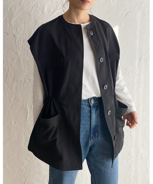 She's Closet(シーズクローゼット)の「ノーカラーダブルポケットウエストドロストロングミリタリーベスト(ベスト・レディース・アイボリー/カーキ/ブラック・FREE)」の14枚目の写真