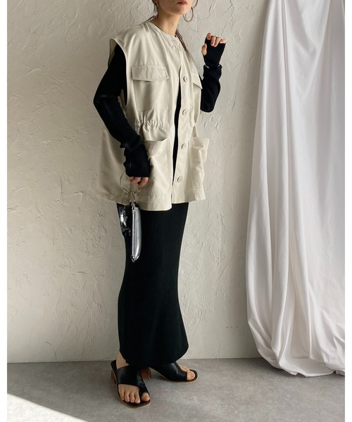 She's Closet(シーズクローゼット)の「ノーカラーダブルポケットウエストドロストロングミリタリーベスト(ベスト・レディース・アイボリー/カーキ/ブラック・FREE)」の22枚目の写真