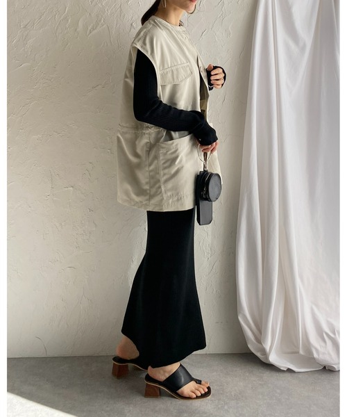 She's Closet(シーズクローゼット)の「ノーカラーダブルポケットウエストドロストロングミリタリーベスト(ベスト・レディース・アイボリー/カーキ/ブラック・FREE)」の13枚目の写真