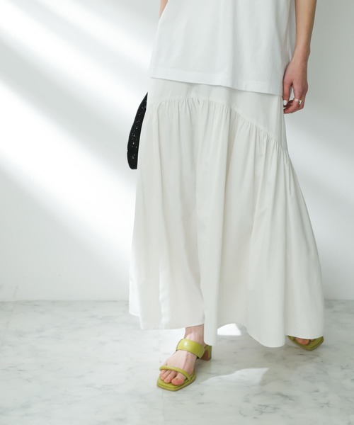 SENSE OF PLACE by URBAN RESEARCH（センスオブプレイスバイアーバンリサーチ）の「メモリータフタティアードスカート（スカート・レディース・ブラック/オフホワイト・SMALL/MEDIUM）」の21枚目の写真