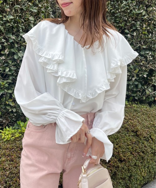 OLIVE des OLIVE(オリーブデオリーブ)の「【WEB限定】ラッフルケープカラーブラウス(シャツ/ブラウス・レディース・ドット/スミクロ/オフホワイト・FREE)」の4枚目の写真