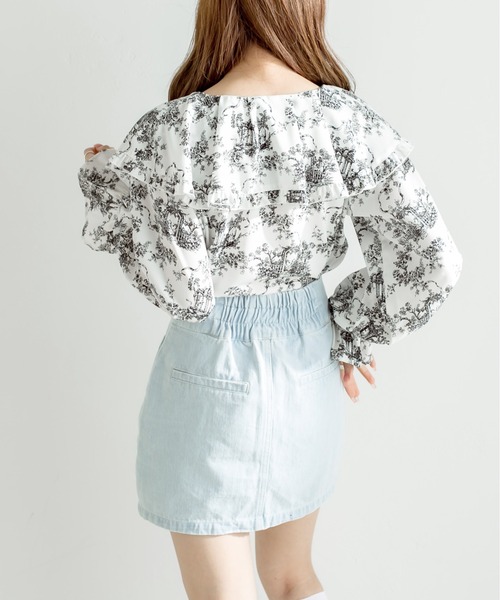 OLIVE des OLIVE(オリーブデオリーブ)の「【WEB限定】ラッフルケープカラーブラウス(シャツ/ブラウス・レディース・ドット/スミクロ/オフホワイト・FREE)」の5枚目の写真