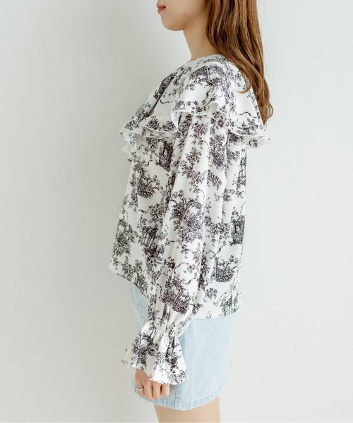 OLIVE des OLIVE(オリーブデオリーブ)の「【WEB限定】ラッフルケープカラーブラウス(シャツ/ブラウス・レディース・ドット/スミクロ/オフホワイト・FREE)」の6枚目の写真