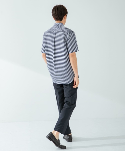 URBAN RESEARCH ROSSO MEN（アーバンリサーチロッソメン）の「『XLサイズあり』『抗菌/防臭』ハイパフォーマンスオックス半袖シャツ（シャツ/ブラウス・メンズ・グレー系その他/インディゴブルー/ライトブルー/ホワイト/グレー/ブラック/ストライプ/ネイビー/ブラック系その他・MEDIUM/LARGE/SMALL/X-LARGE）」の16枚目の写真