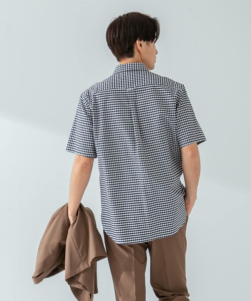 URBAN RESEARCH ROSSO MEN（アーバンリサーチロッソメン）の「『XLサイズあり』『抗菌/防臭』ハイパフォーマンスオックス半袖シャツ（シャツ/ブラウス・メンズ・グレー系その他/インディゴブルー/ライトブルー/ホワイト/グレー/ブラック/ストライプ/ネイビー/ブラック系その他・MEDIUM/LARGE/SMALL/X-LARGE）」の22枚目の写真