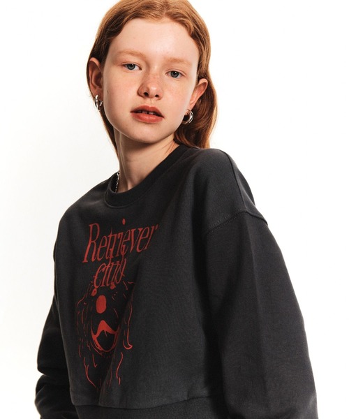 ALAND（エーランド）の「【UNISEX】Retriever Club／ラフィングクルーネック 2197653（スウェット・レディース・グリーン/チャコール・MEDIUM）」の3枚目の写真