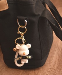 TONE SELECT GOODS（トーンセレクトグッズ）の「【urge select】テディベア ワッフルデザイン キーホルダー/バッグチャーム【マルチウェイ】(ベル付き)（キーホルダー）」