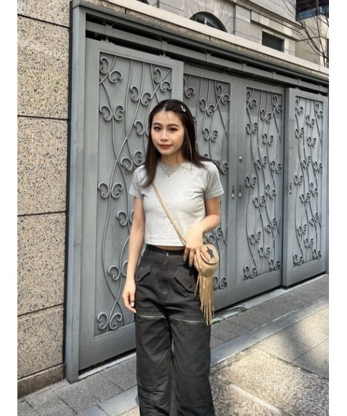 LAGUA GEM(ラグアジェム)の「LAGUA LOGO Tシャツ 23S(Tシャツ/カットソー・レディース・ライトブラック/ホワイト/杢グレー/カーキ/ネイビー系1・SMALL/X-SMALL/MEDIUM)」の21枚目の写真