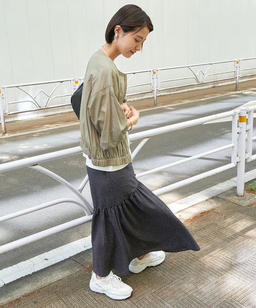 B.C STOCK（ベーセーストック）の「ギャザーシアージャケット（ブルゾン・レディース・ベージュ/カーキ/ブラック・FREE）」の13枚目の写真